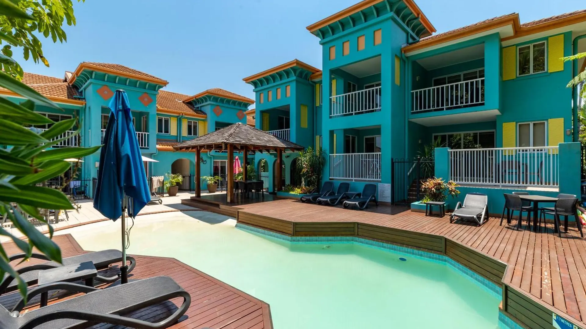 Casa Papaya Adults Only Apartment contacts